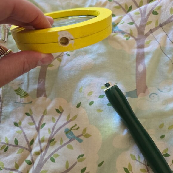 Wooden Magnifying Glass - Picture 2 of 2